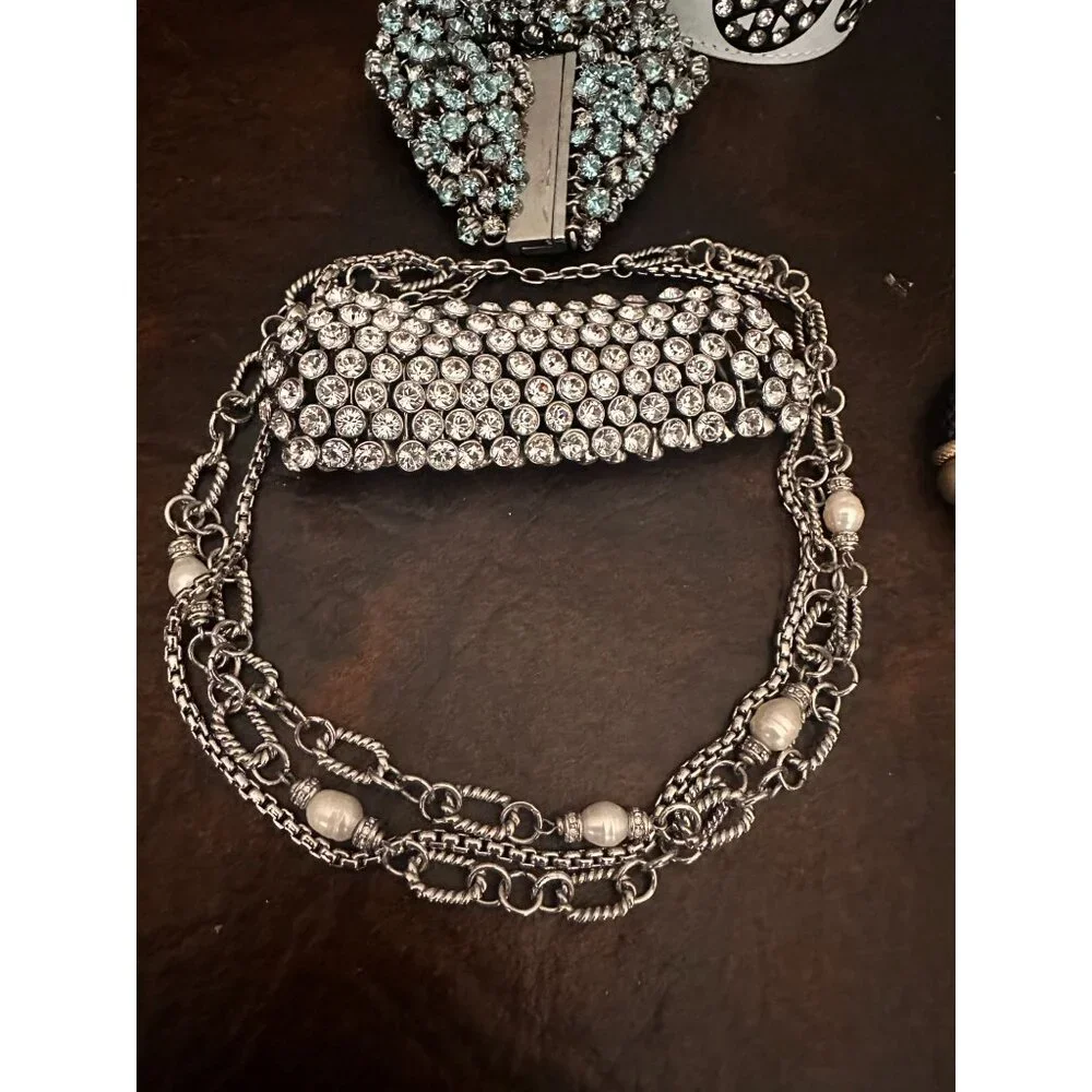 Gorgeous BLINGY lot of 6 assorted jewelry pieces - Picture 9 of 9